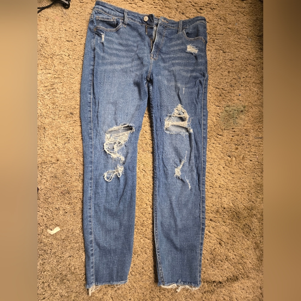 Old Navy medium wash ripped jeans